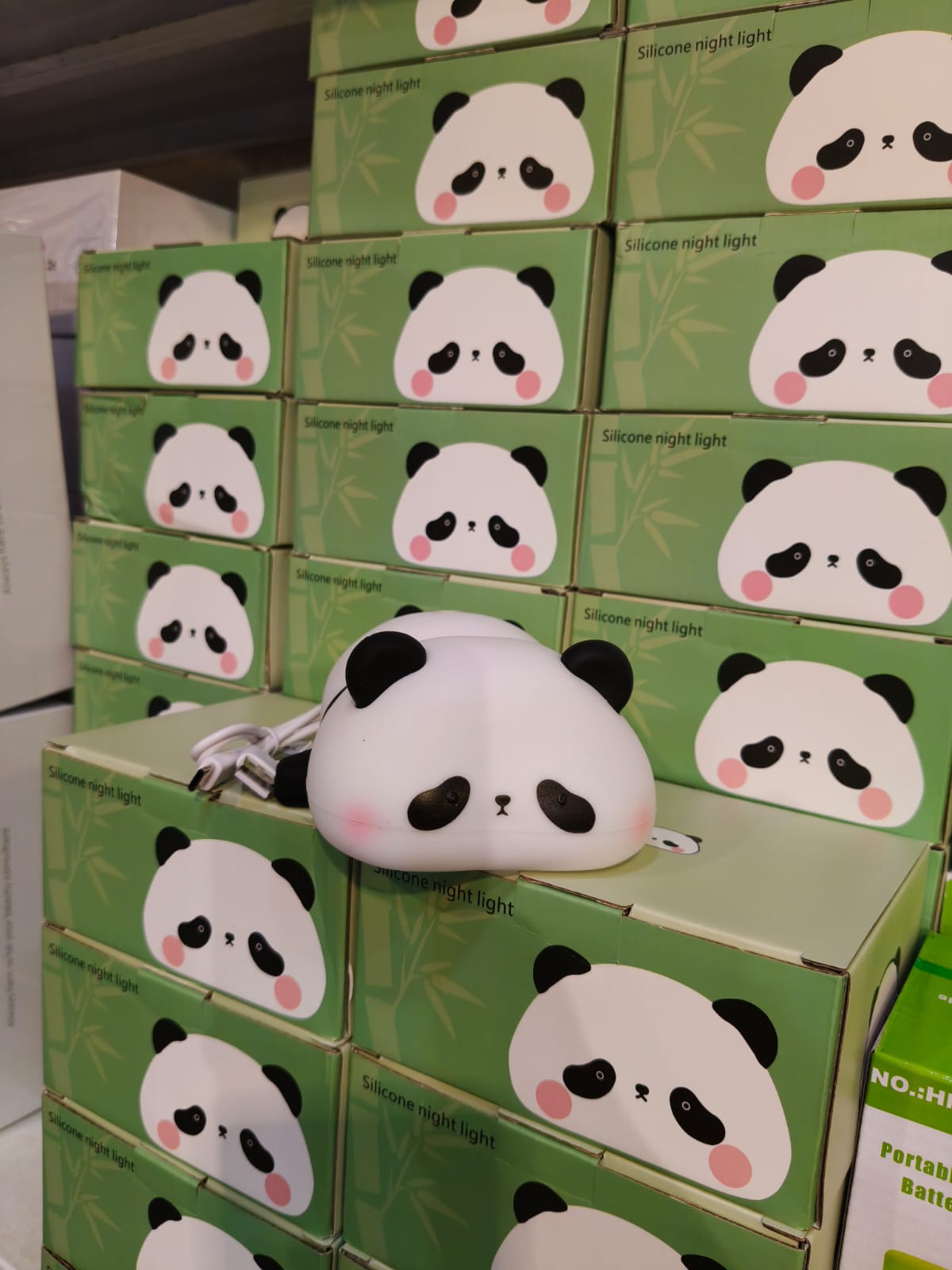 Achezo® LumiPanda Rechargeable Cute LED Night Light & Bedside Lamp