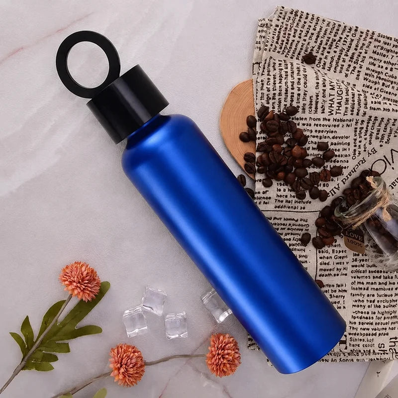 Vacuum Insulated Water Bottle with Phone Holder Lid | Stainless Steel Thermal Flask - مطارة مياه معزولة بتفريغ الهواء مع غطاء حامل للهاتف | قارورة حرارية من الستانلس ستيل Random Colours Available