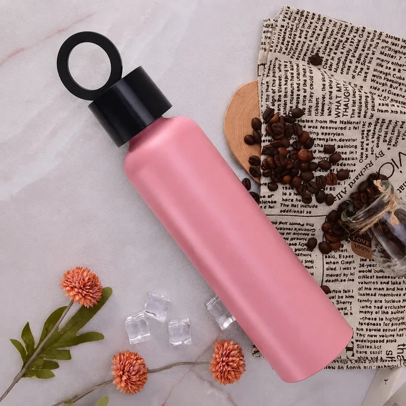 Vacuum Insulated Water Bottle with Phone Holder Lid | Stainless Steel Thermal Flask - مطارة مياه معزولة بتفريغ الهواء مع غطاء حامل للهاتف | قارورة حرارية من الستانلس ستيل Random Colours Available