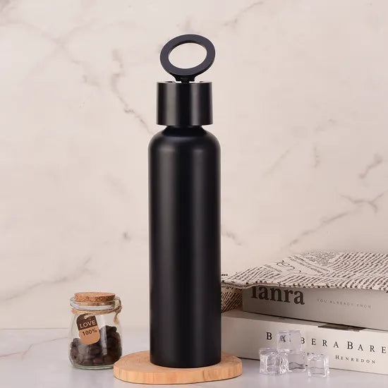 Vacuum Insulated Water Bottle with Phone Holder Lid | Stainless Steel Thermal Flask - مطارة مياه معزولة بتفريغ الهواء مع غطاء حامل للهاتف | قارورة حرارية من الستانلس ستيل Random Colours Available