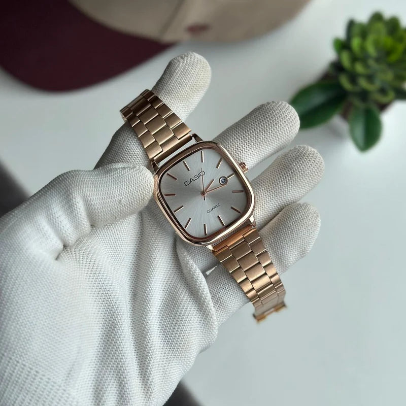 Casio Style Square Watch for Men: Slim Steel-Built Quartz Wristwatch  ساعة كاسيو الرجالية ذات الهيكل المربع والتصميم الفولاذي الأنيق