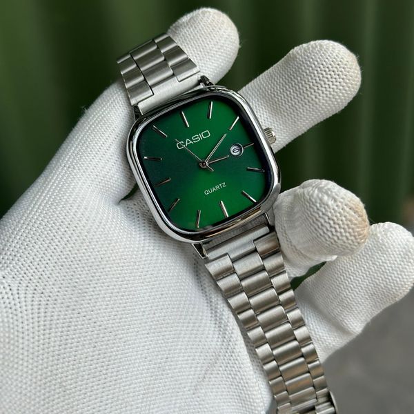 Casio Style Square Watch for Men: Slim Steel-Built Quartz Wristwatch  ساعة كاسيو الرجالية ذات الهيكل المربع والتصميم الفولاذي الأنيق
